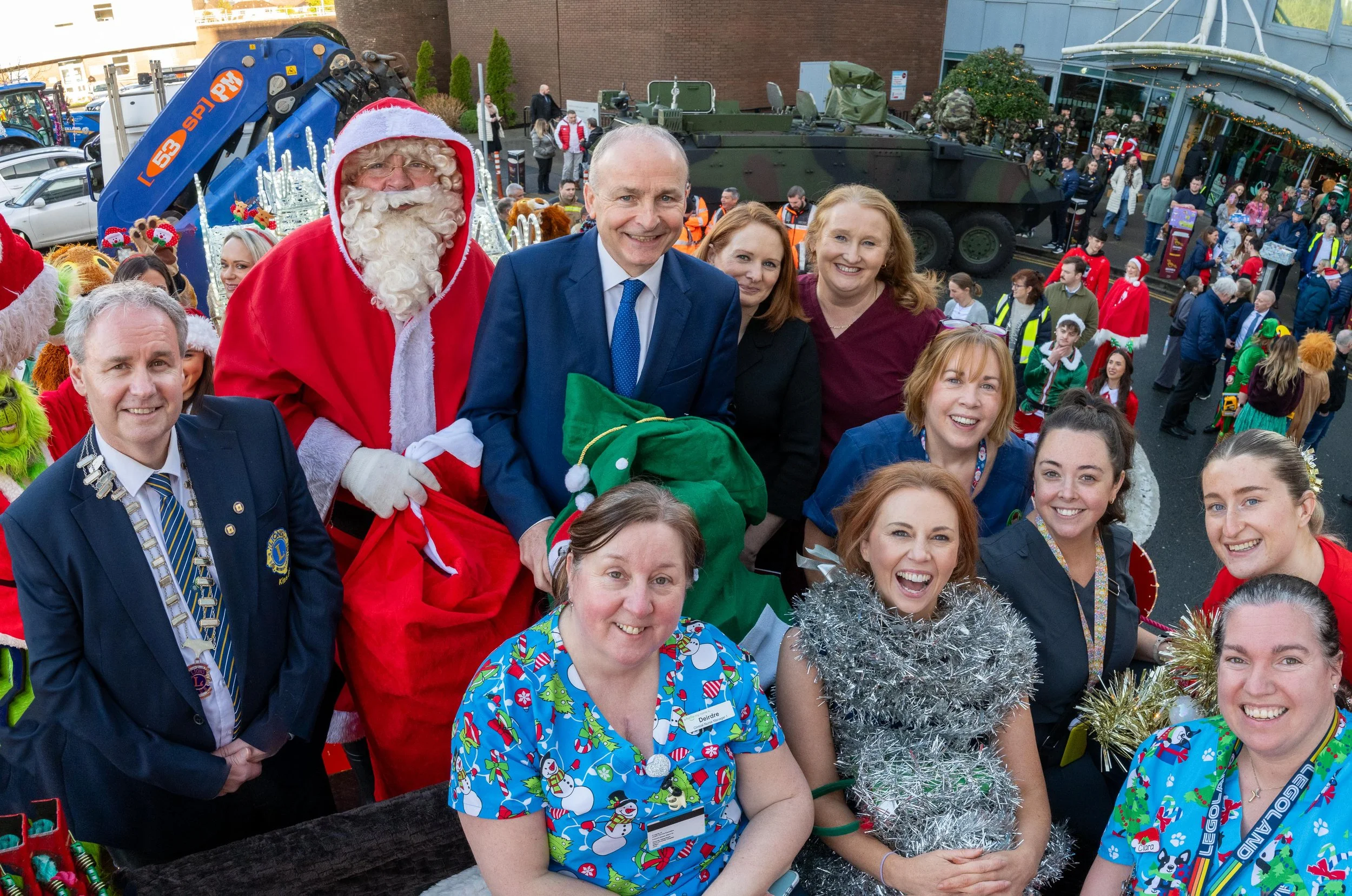 Taoiseach Micheál Martin, Accompanied by Santa and His Team, Visits Cork University Hospital to Spread Christmas Cheer